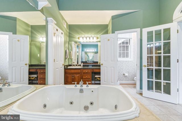 400 BEALL AVE, Luray, VA 22835