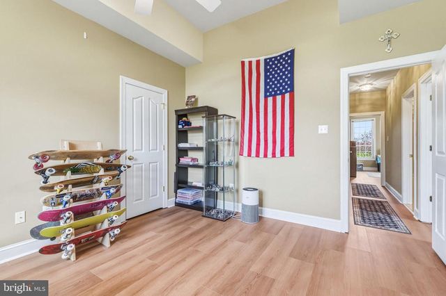 400 BEALL AVE, Luray, VA 22835