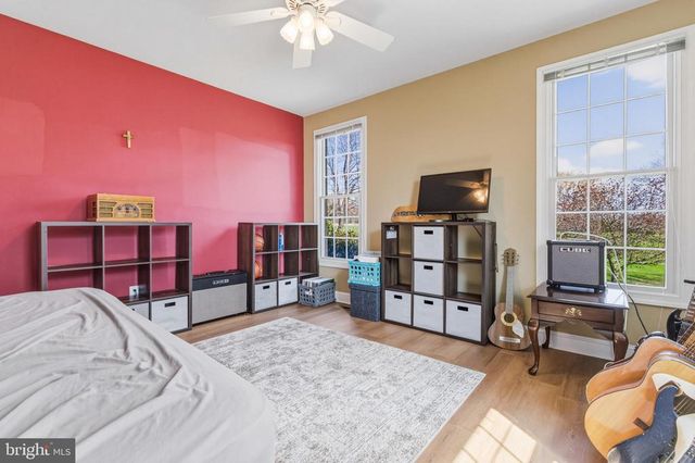 400 BEALL AVE, Luray, VA 22835