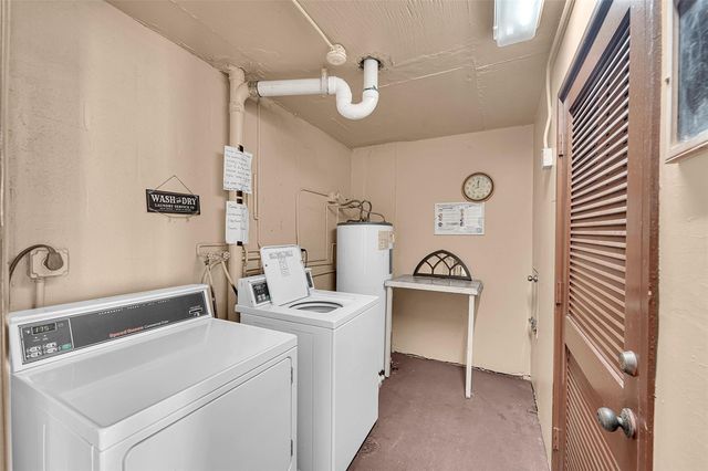 8880 Sunrise Lakes Blvd 209, Sunrise, FL 33322