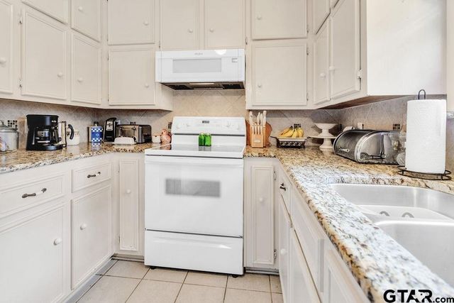 1511 E Tanglewood Drive, Hideaway, TX 75771