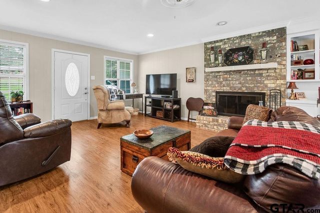 1511 E Tanglewood Drive, Hideaway, TX 75771