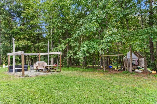 2551 Saxapahaw Bethlehem Church Road, Graham, NC 27253