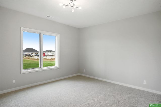 12358 Lake Vista Drive, Papillion, NE 68046