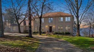 13101 Rivercrest Drive, Little Rock, AR 72212