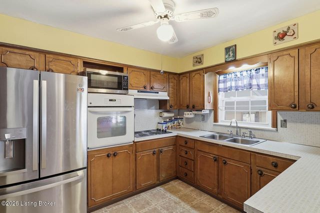 11505 Pierce Way, Louisville, KY 40272