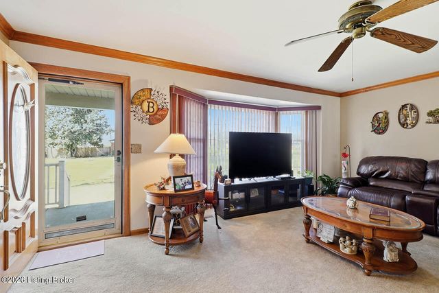 11505 Pierce Way, Louisville, KY 40272