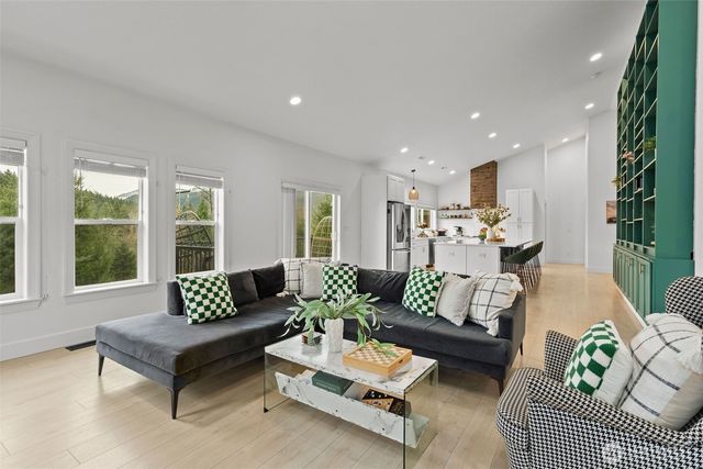 28024 NE 433rd Street, Amboy, WA 98601