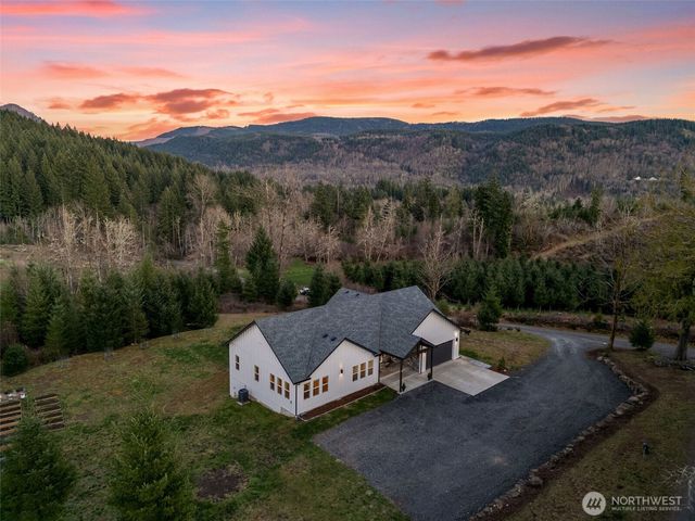 28024 NE 433rd Street, Amboy, WA 98601