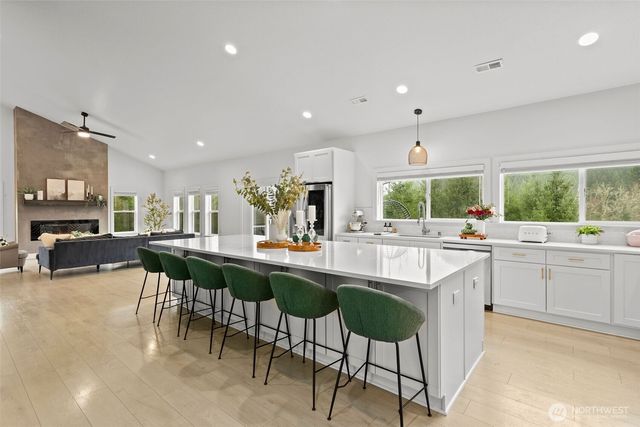 28024 NE 433rd Street, Amboy, WA 98601