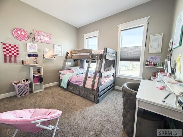 6560 E Crown Crescent, Ammon, ID 83406