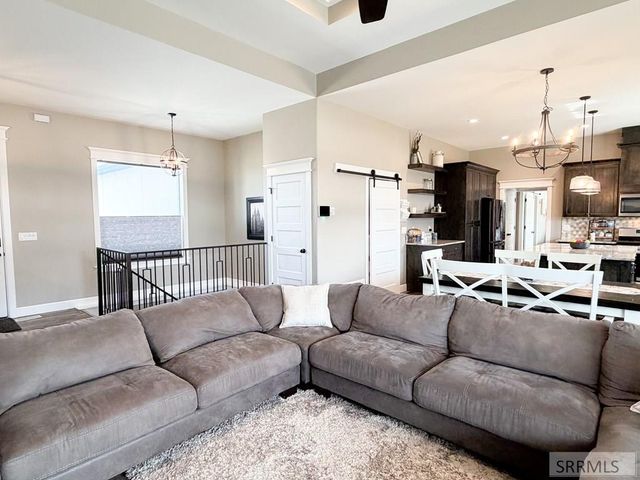 6560 E Crown Crescent, Ammon, ID 83406