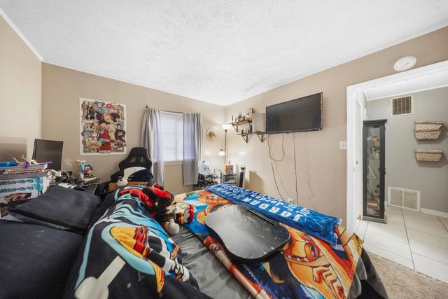 708 5th Street West, Huntington, WV 25701