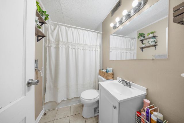 708 5th Street West, Huntington, WV 25701