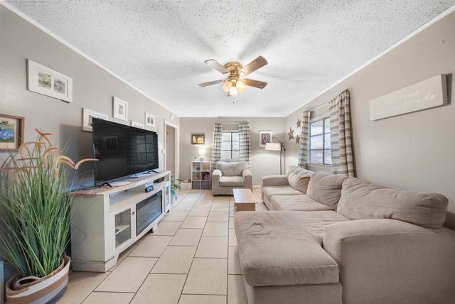 708 5th Street West, Huntington, WV 25701