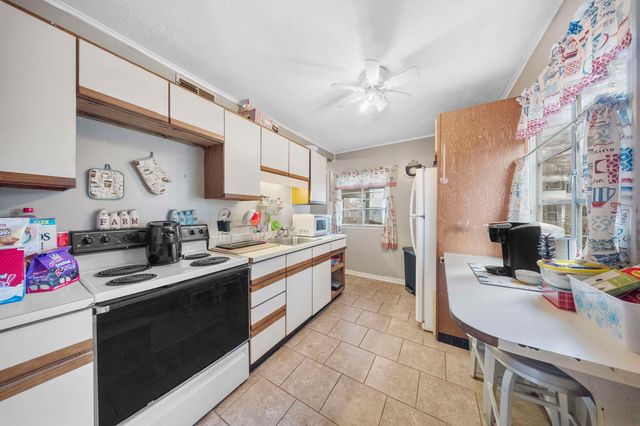 708 5th Street West, Huntington, WV 25701