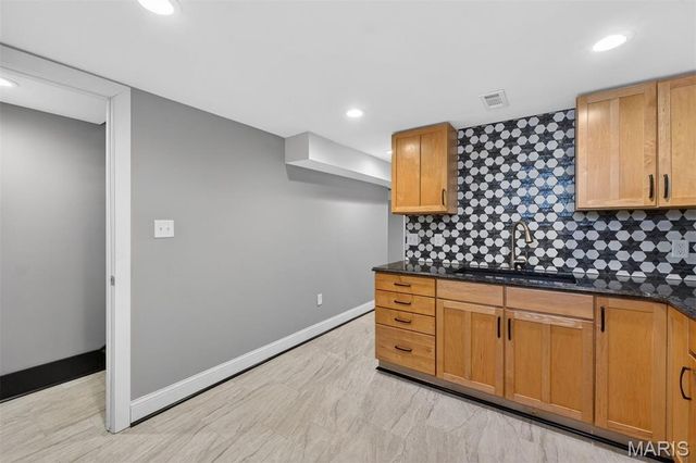 4214 Arsenal Street, St Louis, MO 63116