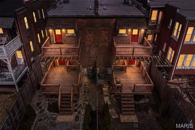 4214 Arsenal Street, St Louis, MO 63116