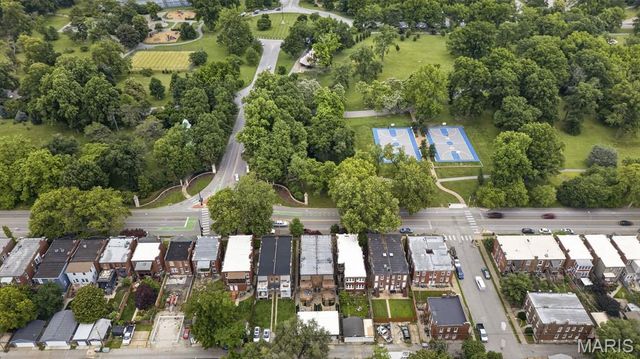 4214 Arsenal Street, St Louis, MO 63116