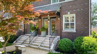 4214 Arsenal Street, St Louis, MO 63116