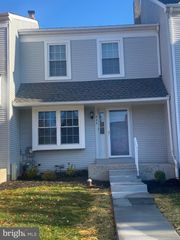 944 CRAFTSMAN, Norristown, PA 19403