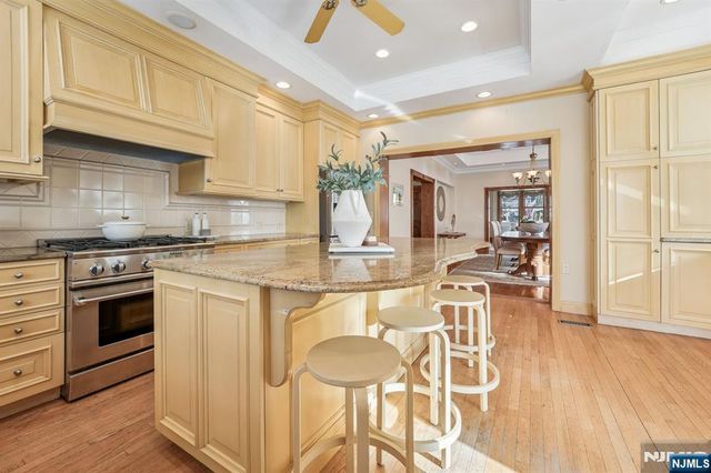 328 Carmita Avenue, Rutherford, NJ 07070