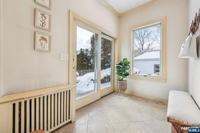 328 Carmita Avenue, Rutherford, NJ 07070