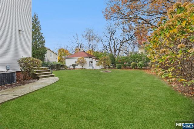 328 Carmita Avenue, Rutherford, NJ 07070