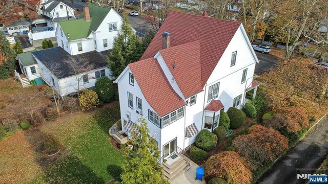 328 Carmita Avenue, Rutherford, NJ 07070