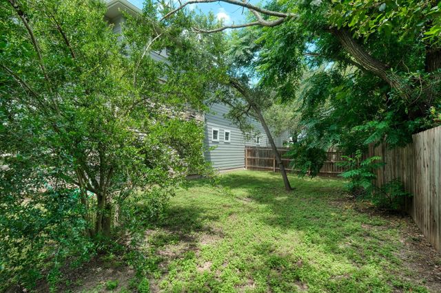 8518 Cahill DR 36, Austin, TX 78729