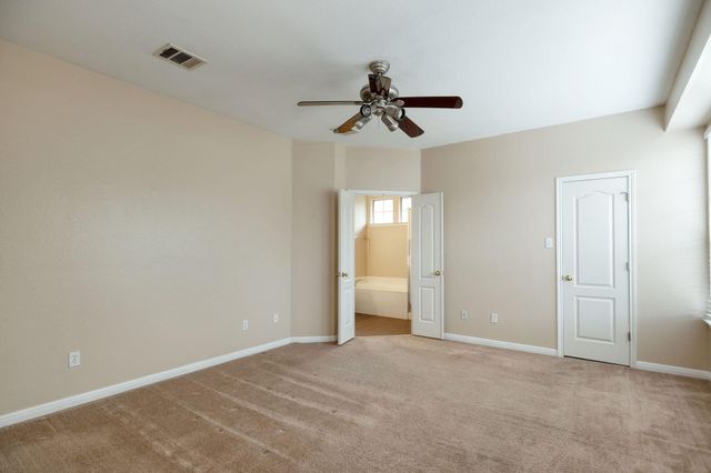 8518 Cahill DR 36, Austin, TX 78729