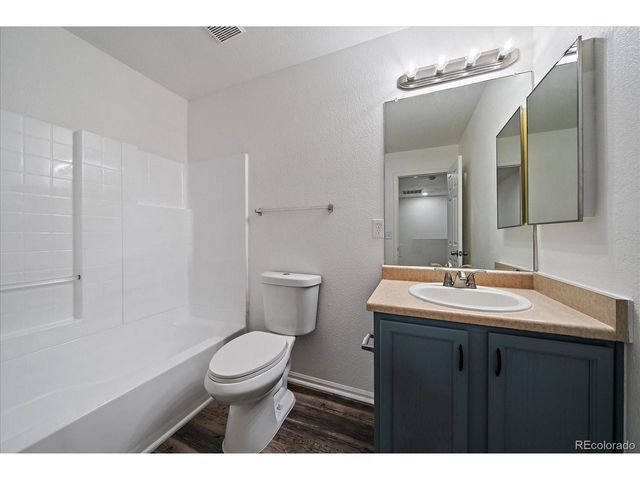 7921 S Kalispell Way, Englewood, CO 80112