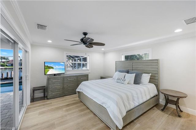 427 Nassau CT, Marco Island, FL 34145