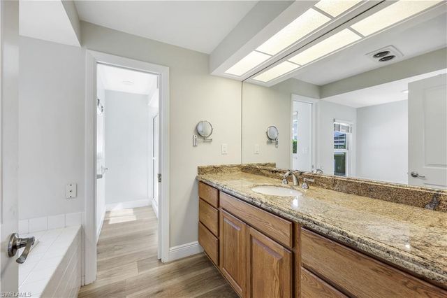 427 Nassau CT, Marco Island, FL 34145