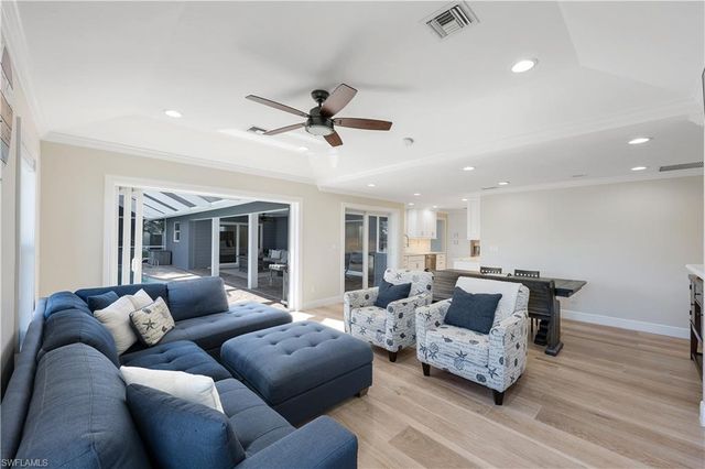 427 Nassau CT, Marco Island, FL 34145