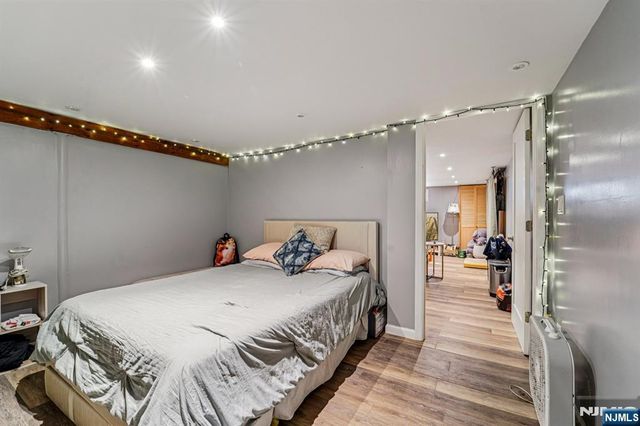 470 Capitol Road, New Milford, NJ 07646