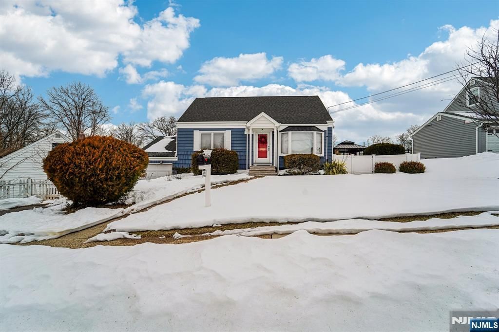 470 Capitol Road, New Milford, NJ 07646