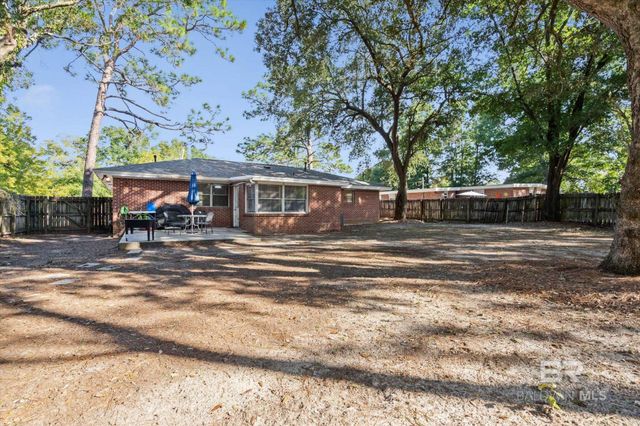 6267 Hilltop Road, Pensacola, FL 32504