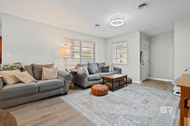 6267 Hilltop Road, Pensacola, FL 32504