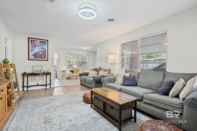 6267 Hilltop Road, Pensacola, FL 32504