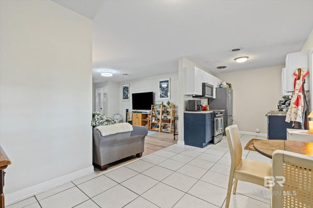 6267 Hilltop Road, Pensacola, FL 32504