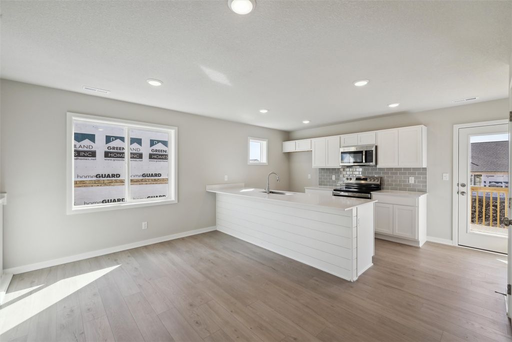 4403 NW 17th Street, Ankeny, IA 50021