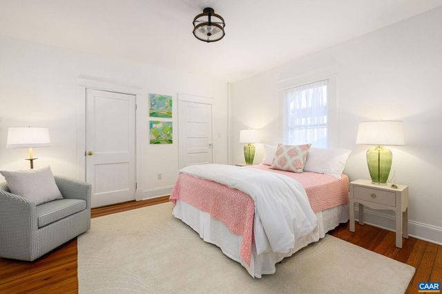 704 BLENHEIM AVE, Charlottesville, VA 22902