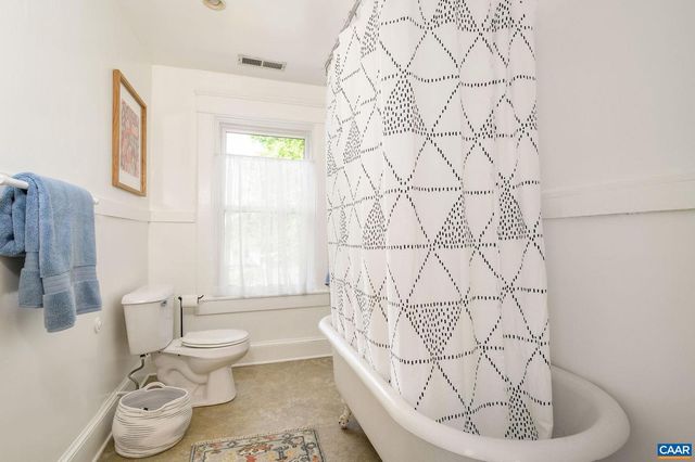 704 BLENHEIM AVE, Charlottesville, VA 22902
