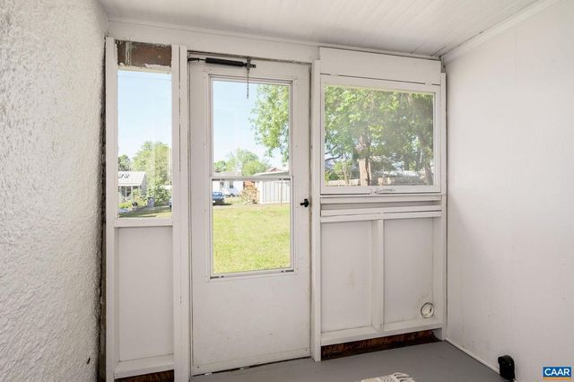 704 BLENHEIM AVE, Charlottesville, VA 22902