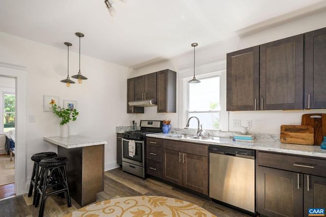 704 BLENHEIM AVE, Charlottesville, VA 22902