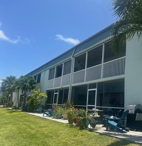 121 Wettaw Lane 214, North Palm Beach, FL 33408