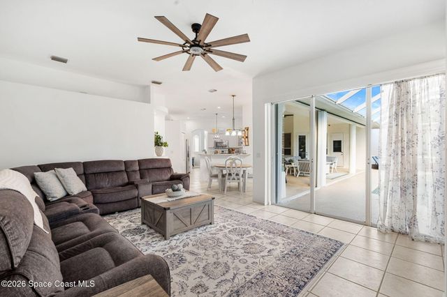 1013 Worthington Spring Drive, Melbourne, FL 32940