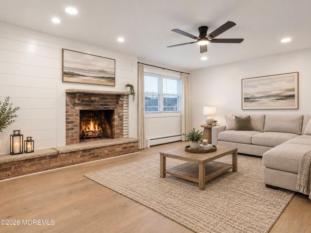 19 Acapulco Drive, Brick, NJ 08723