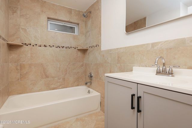 19 Acapulco Drive, Brick, NJ 08723